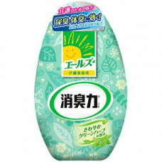 ST Shoushuuriki Жидкий ароматизатор для туалетной комнаты Аромат зеленых трав 400 мл